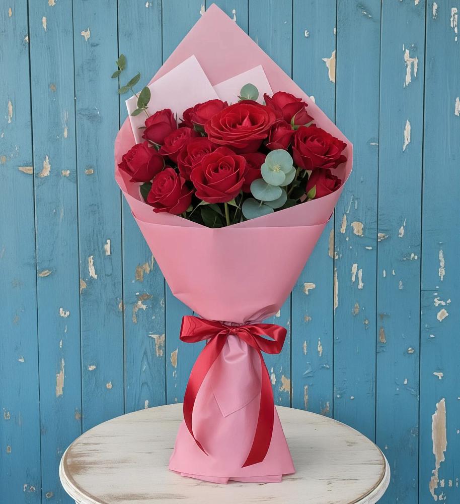 Букет цветов из: Розы в Пешки