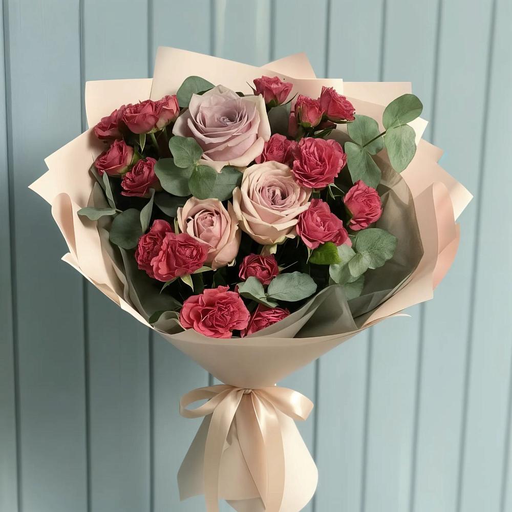 Букет цветов из: Гвоздики и Розы в Пешки