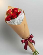Букет цветов из:  Розы в Пешки