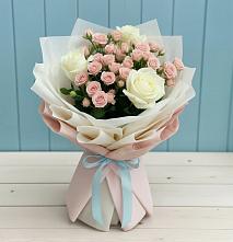 Букет цветов из:  Розы в Пешки