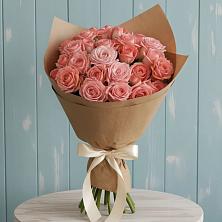 Букет цветов из:  Розы в Пешки