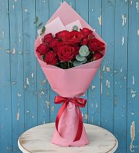 Букет цветов из:  Розы в Пешки