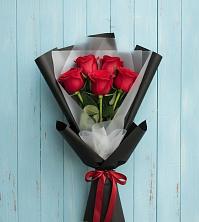 Букет цветов из:  Розы в Пешки