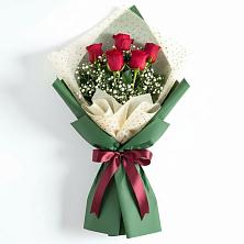 Букет цветов из:  Розы в Пешки
