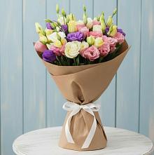 Букет цветов из:  Лизиантусы в Пешки