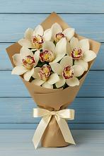 Букет цветов из:  Орхидеи и Розы в Пешки